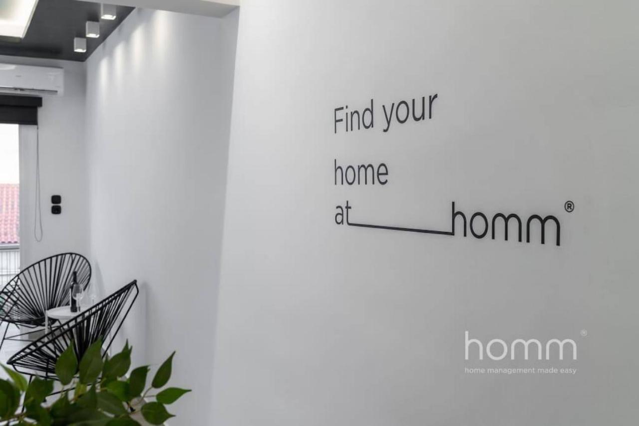 34Sqm Minimal Homm Apartment With Acropolis View Atene Esterno foto